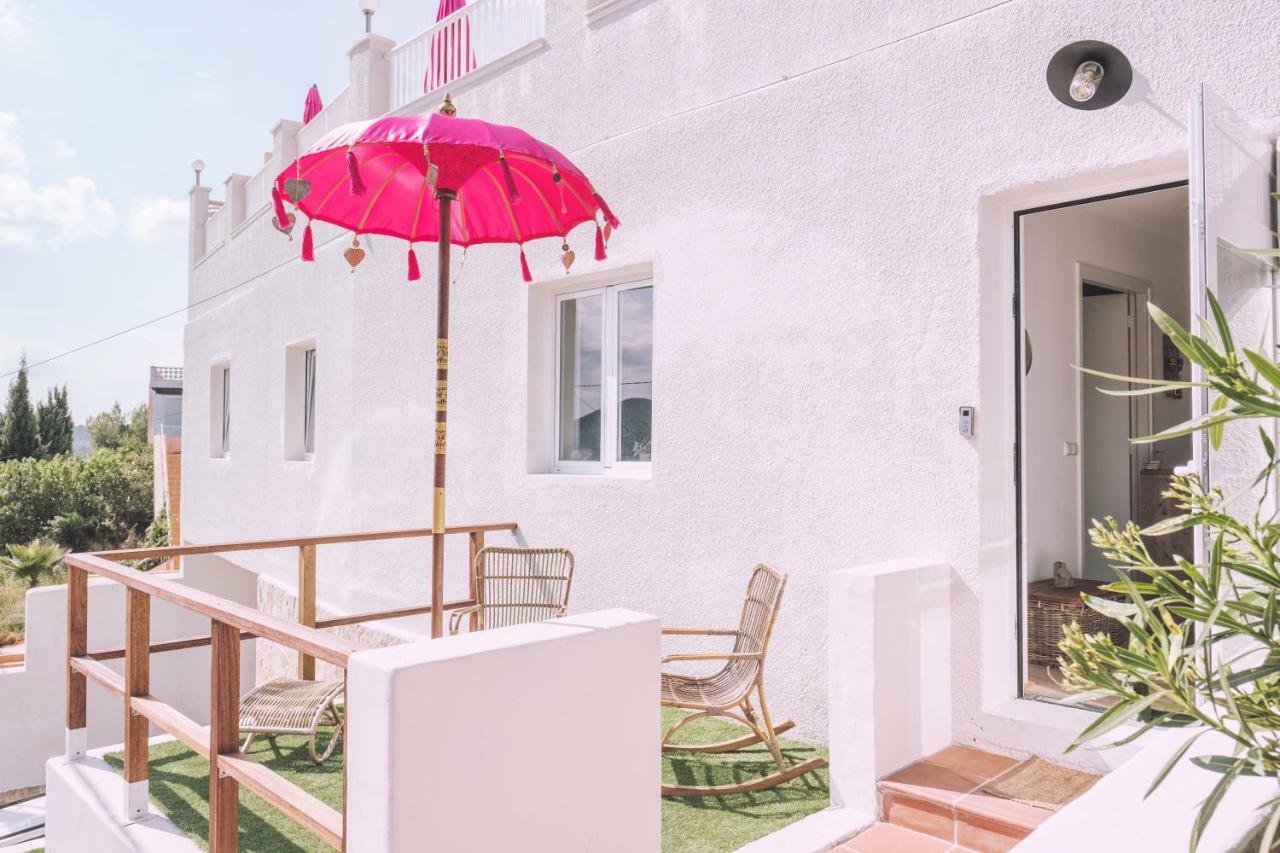 Apartamentos Catharina Maria Cala Llonga  Exteriér fotografie