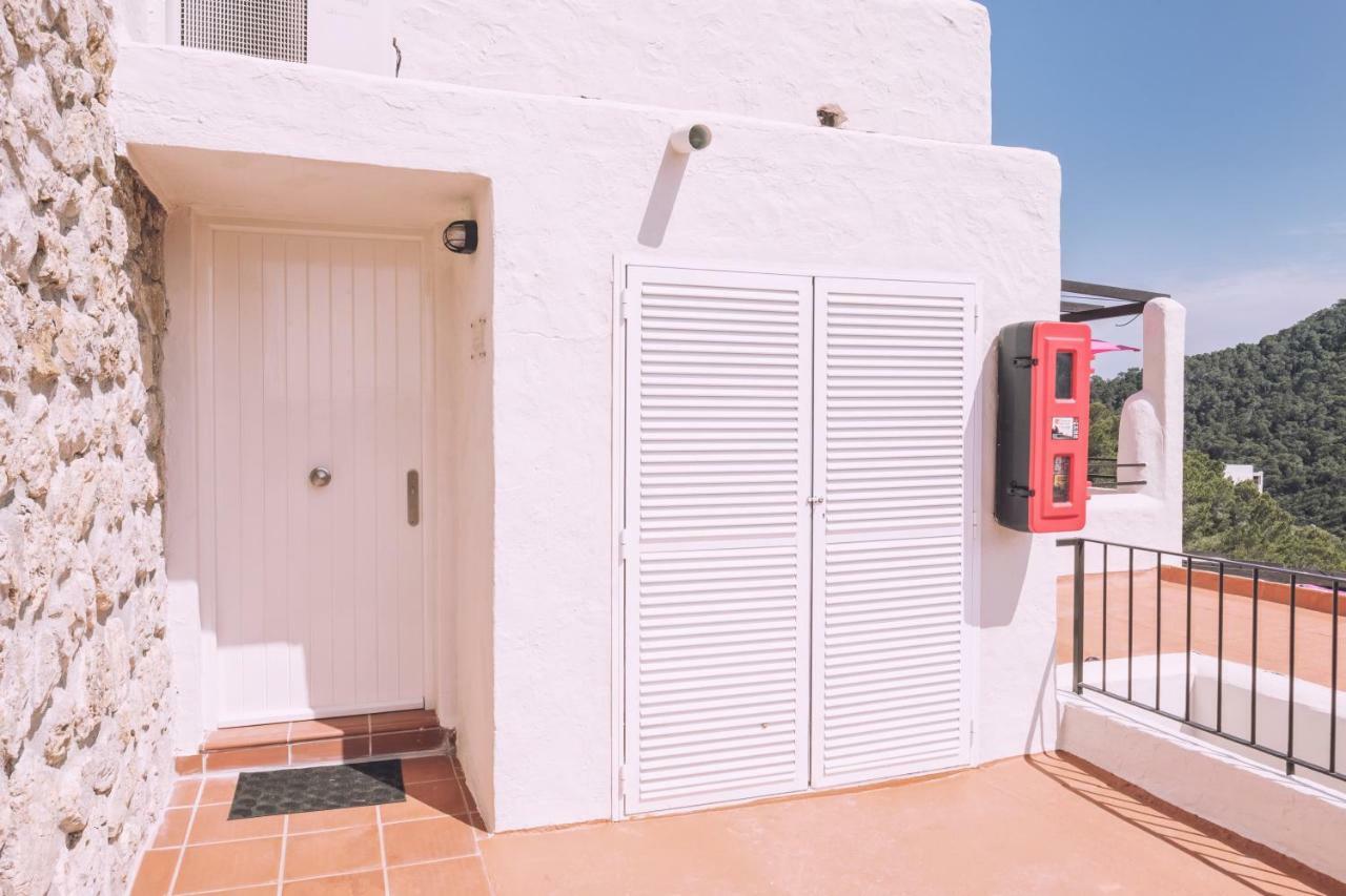 Apartamentos Catharina Maria Cala Llonga  Exteriér fotografie