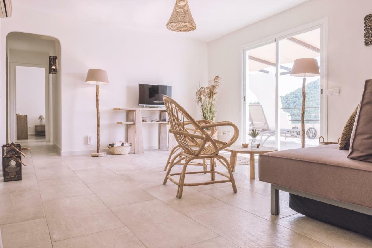 Apartamentos Catharina Maria Cala Llonga  Exteriér fotografie