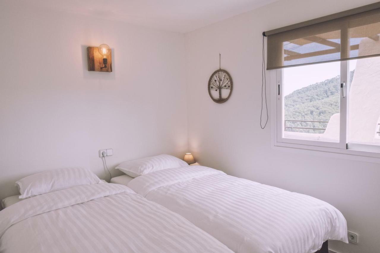 Apartamentos Catharina Maria Cala Llonga  Exteriér fotografie